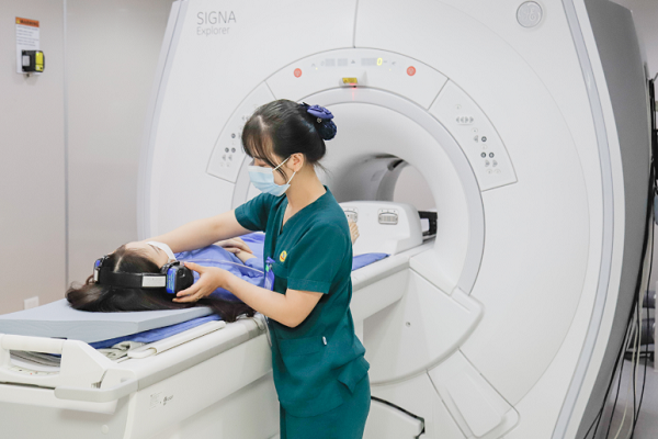 Chụp cộng hưởng từ có tác dụng gì? Giải đáp thắc mắc cùng chuyên gia
